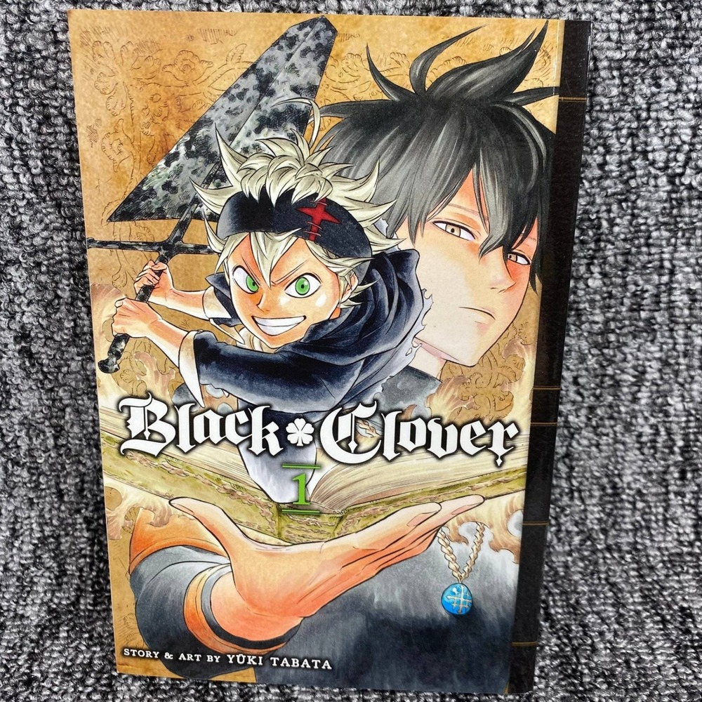 Viz Media Black Clover Manga Volume 1 Teen Yuki Tabata Shonen Jump Graphic Novel